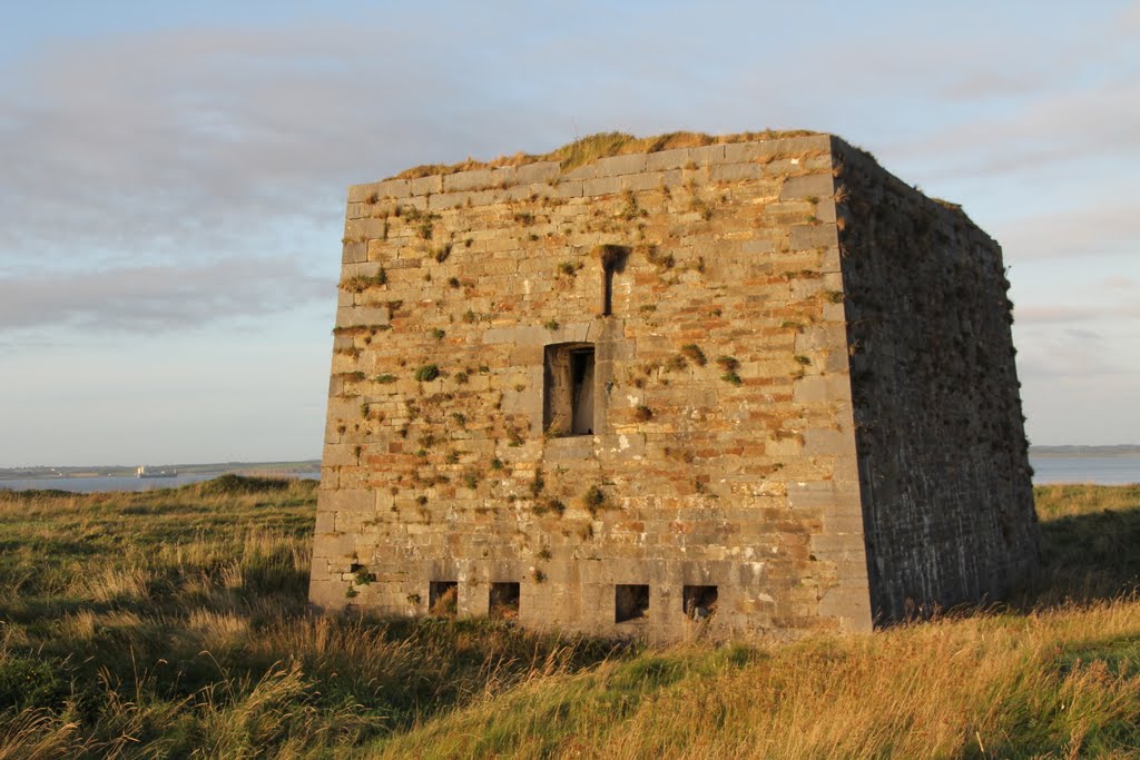 Bunker, Carryigarfoire, Co. Kerry, Ireland